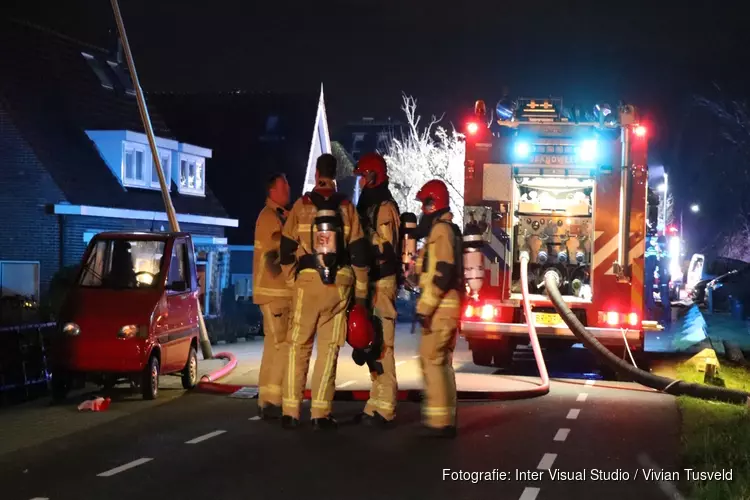 Schuur in brand aan Holendrechterweg