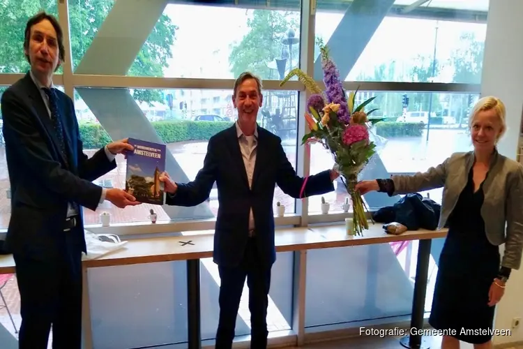 Amstelveen neemt afscheid van Cobra-directeur Stefan van Raay