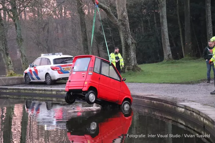 Canta te water geraakt in Amsterdamse Bos in Amstelveen