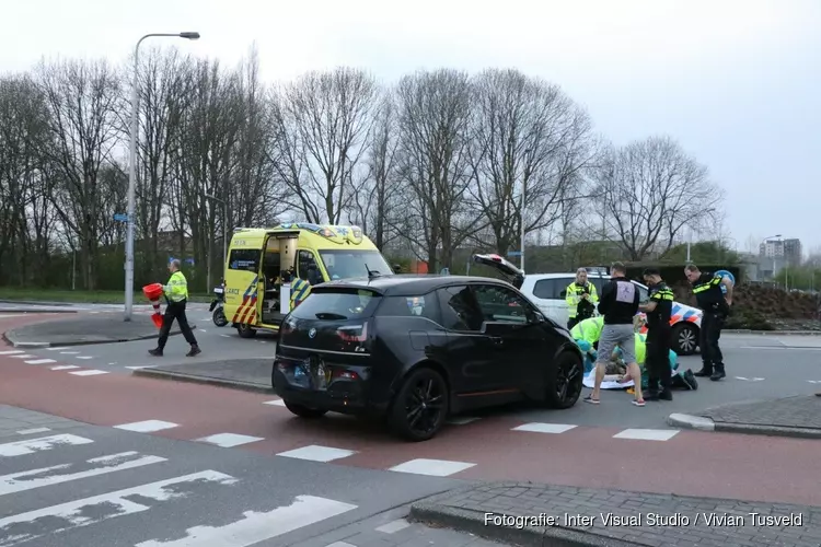 Fietser gewond bij aanrijding met auto Amstelveen