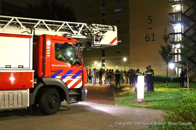 Weer brand in flat Amstelveen, twee mensen naar ziekenhuis