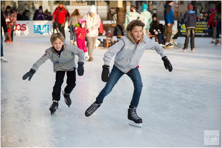 Gratis jeugdschaatsen bij De Poelster