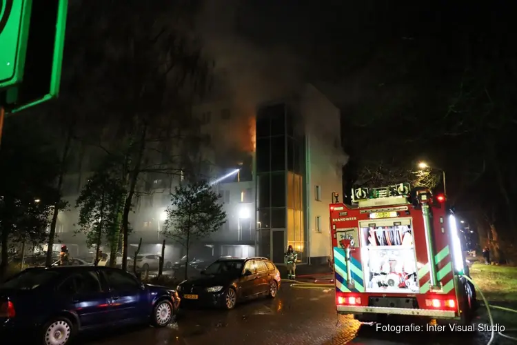 Uitslaande brand in flat in Amstelveen