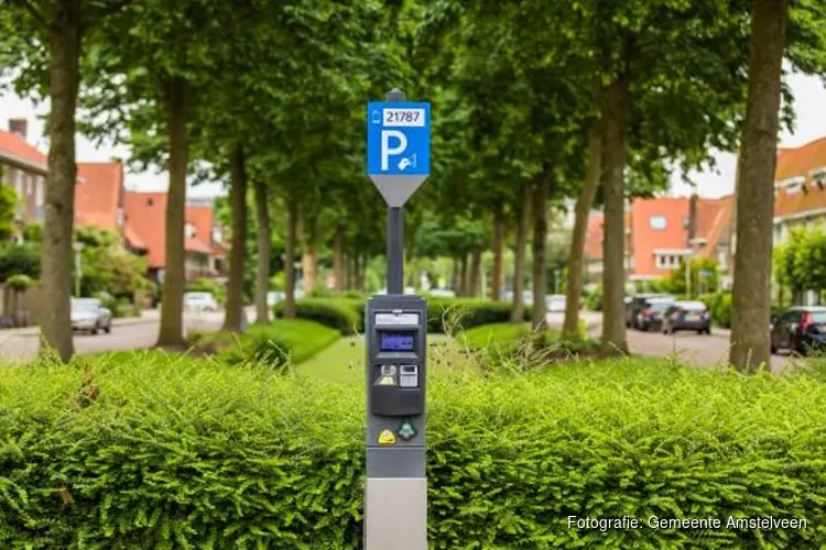 Pas op voor valse QR-stickers op parkeerautomaten