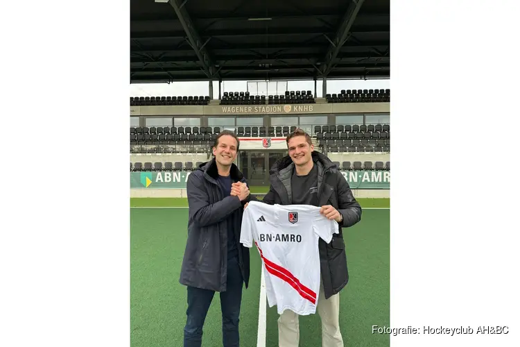 Hockeyclub AH&BC verwelkomt Lucas Middendorp: Een versterking in de verdediging met rijke hockeyachtergrond